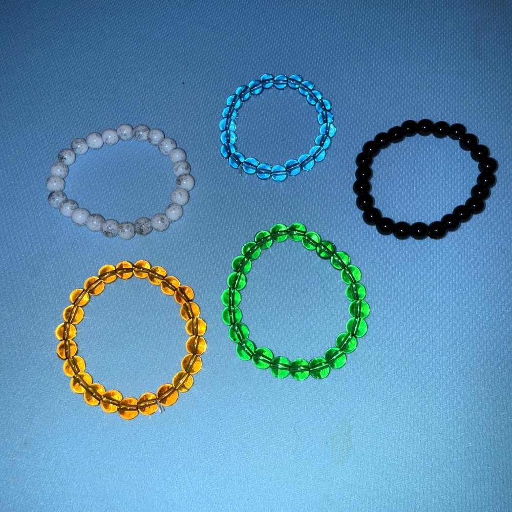Beaded Bracelet Set Women OS NEW 5pc Multi Color Stretch Glass Resin